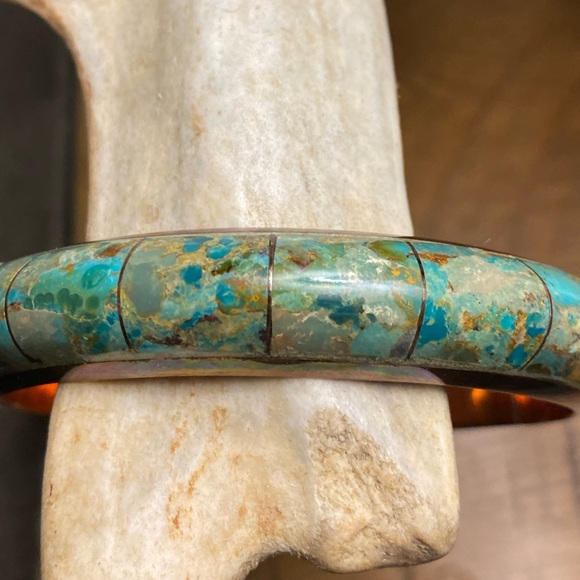Jay King Jewelry - Vintage DTR Jay King Turquoise Copper Bangle Bracelet- stunning!!2-1/2 inside